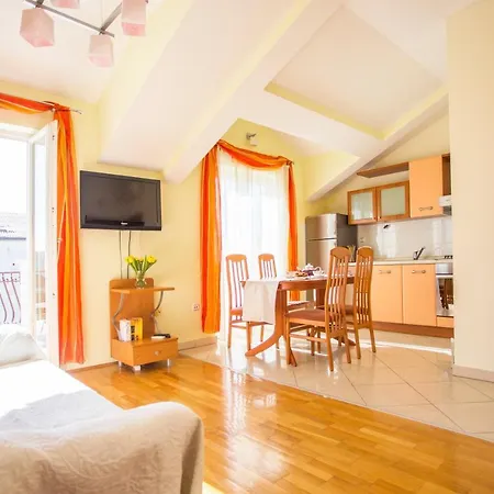 Paradise Apartment