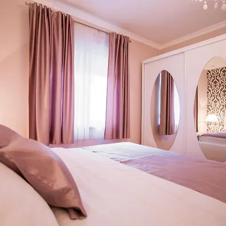 Apartment Paradise Kastela